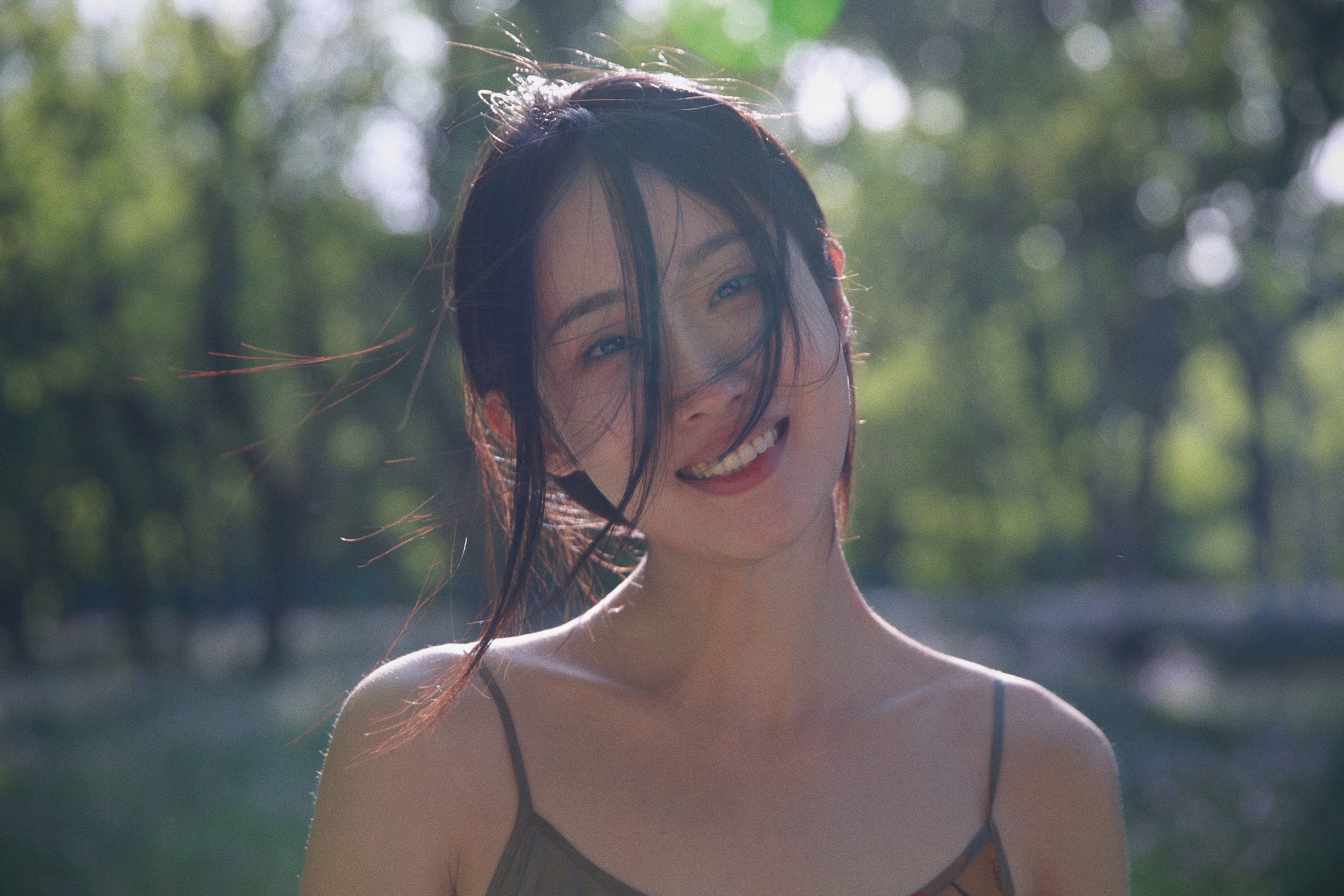  p>周鹏雨,中国内地女演员,作品有电视剧《 a target="_blank" href="