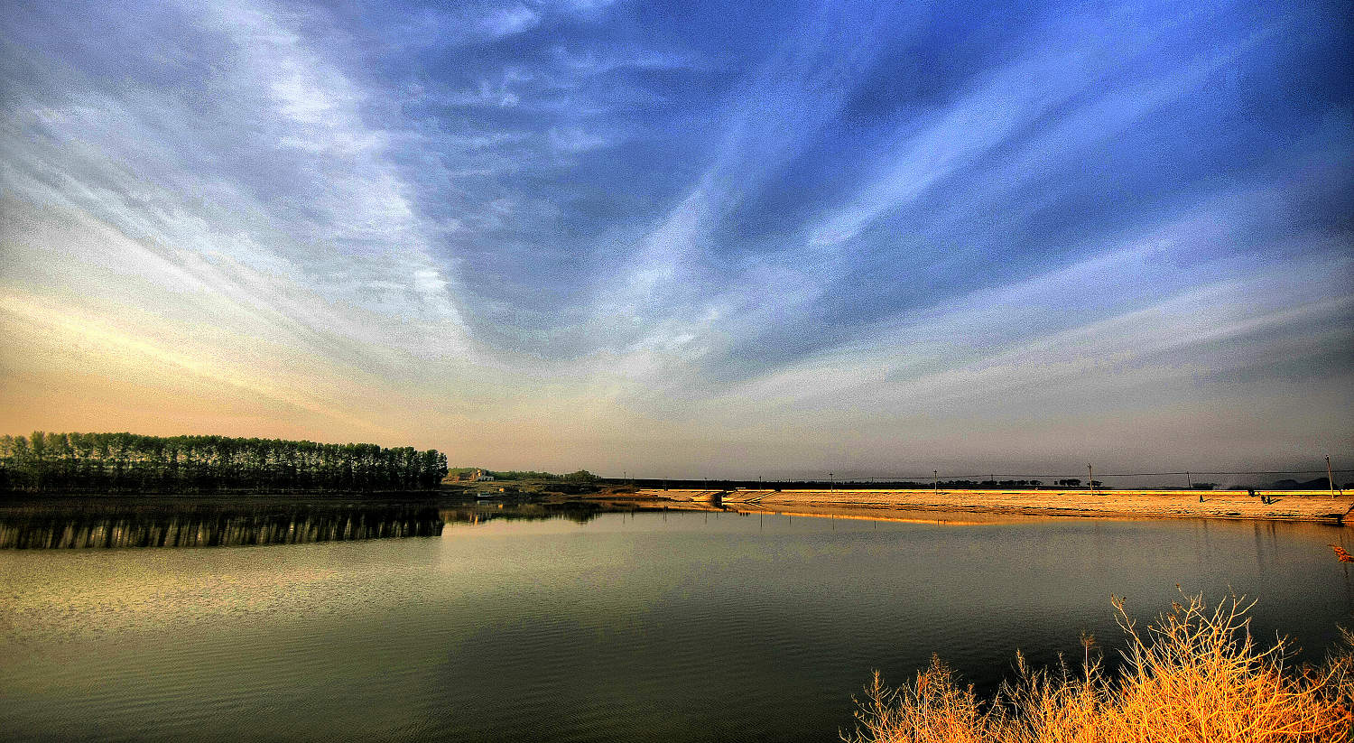 data-lemmaid="129397">黑龙江省 /a>大庆市肇州县城南侧,水面面积1