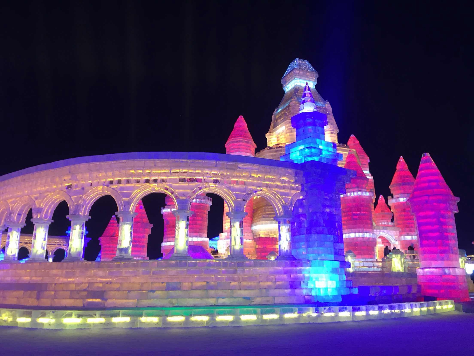 哈尔冰雪冰雪大世界