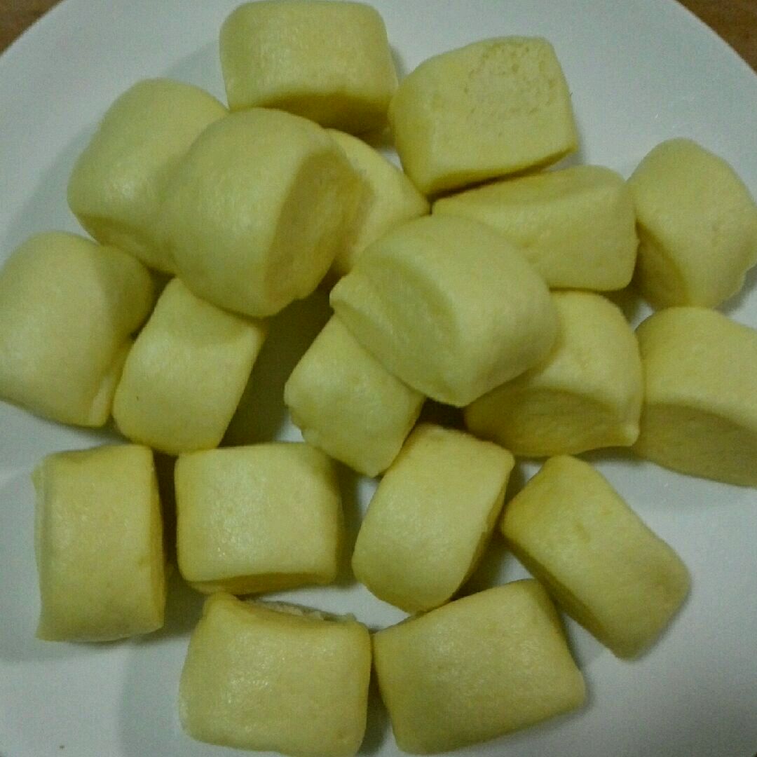 玉米面等食材制成的食品