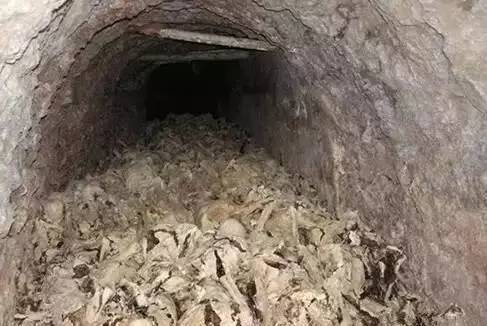 万人坑