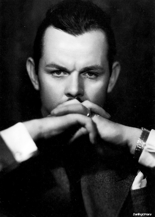  p>男中音(baritone)是一种介于 a target="_blank" href="/item/男