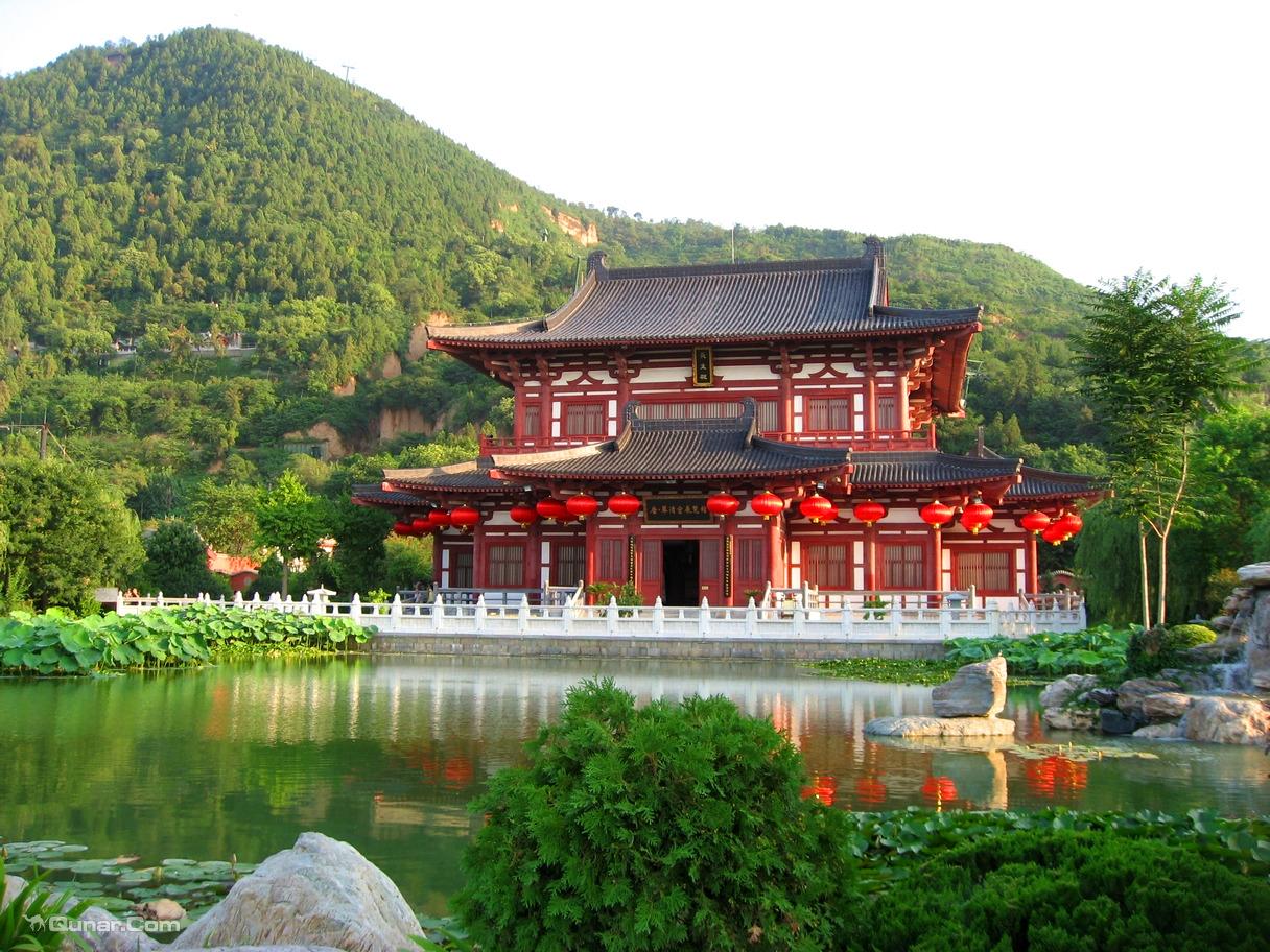  p>骊山森林公园位于陕西省 a href="#" data-lemmaid="1002501">西安