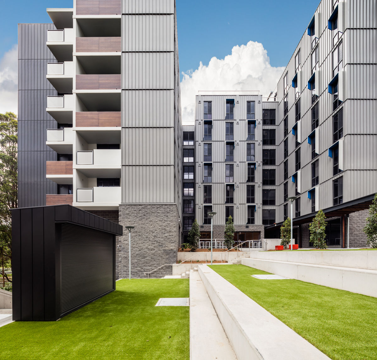  p>伍伦贡大学(曾用名:卧龙岗大学,university of wollongong,简称