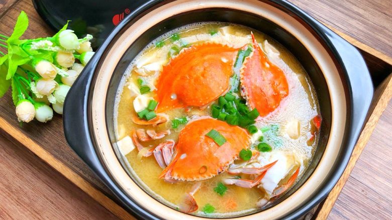 豆腐螃蟹煲