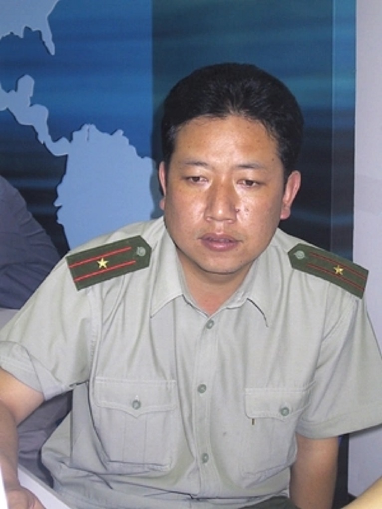  p data-id="gnb77dh19j">张云波,男,彝族,大专学历,武警云南省总队