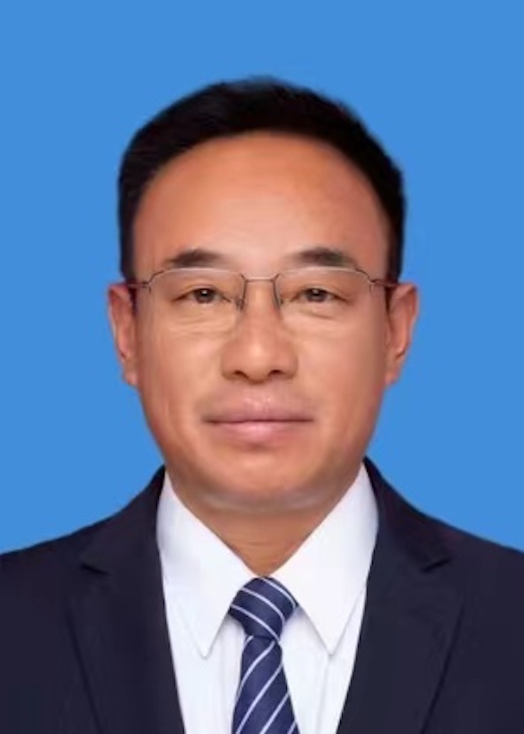  p data-id="gnarksi77d">阿央邓珠,男,藏族,四川乡城人,1969年8月