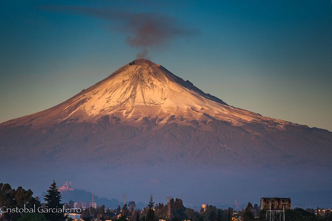 卡特迈火山