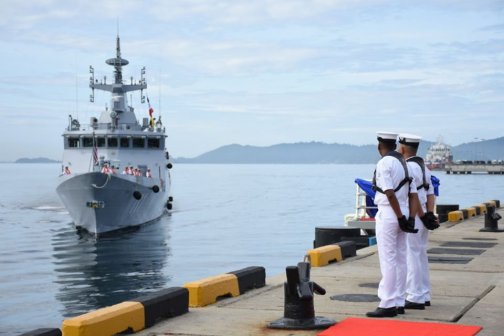 中国为马来西亚海军建造的“短剑”号濒海任务舰