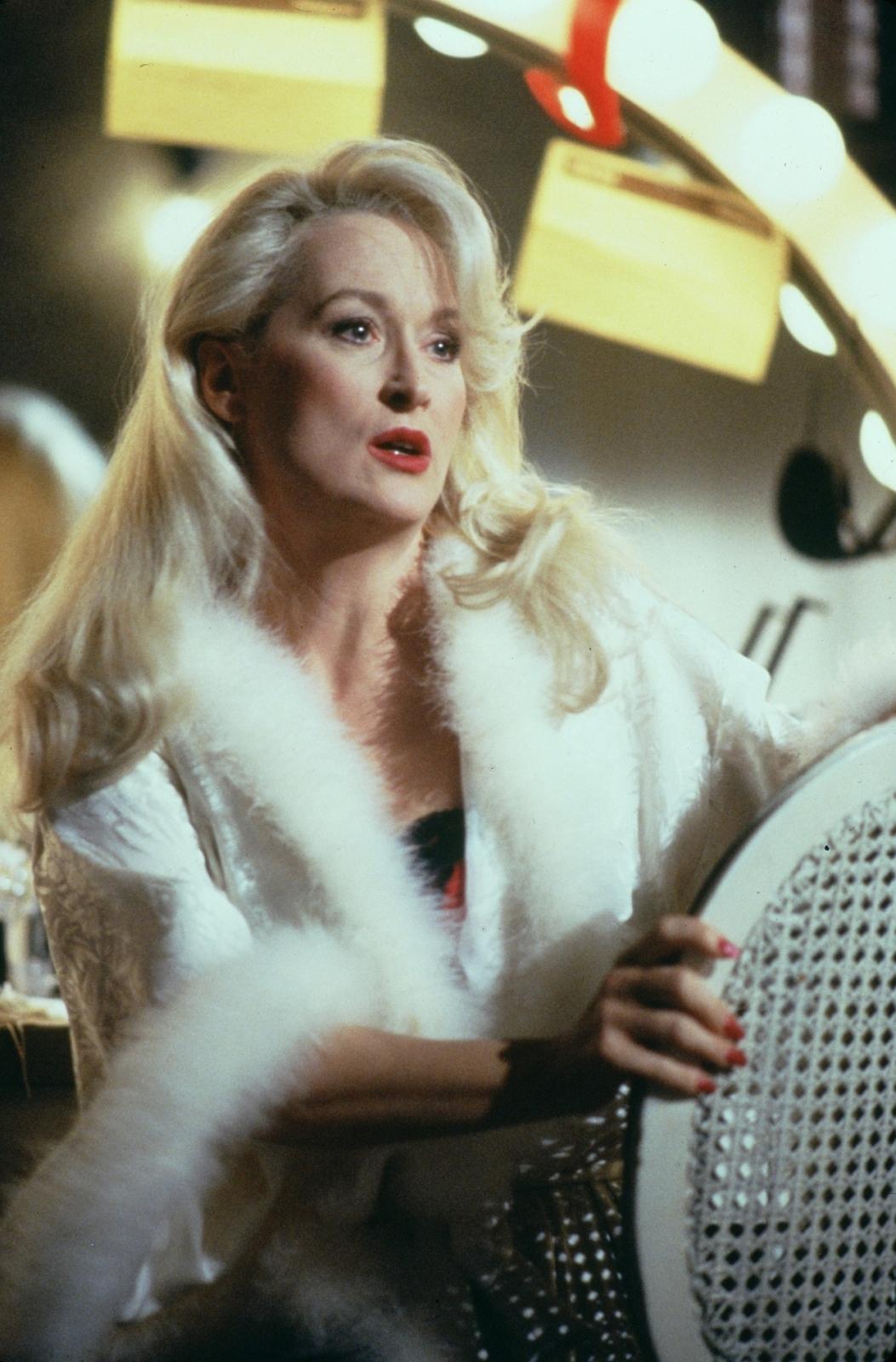  p>梅丽尔·斯特里普 i>(meryl streep) /i>,1949年6月22日出生于美国