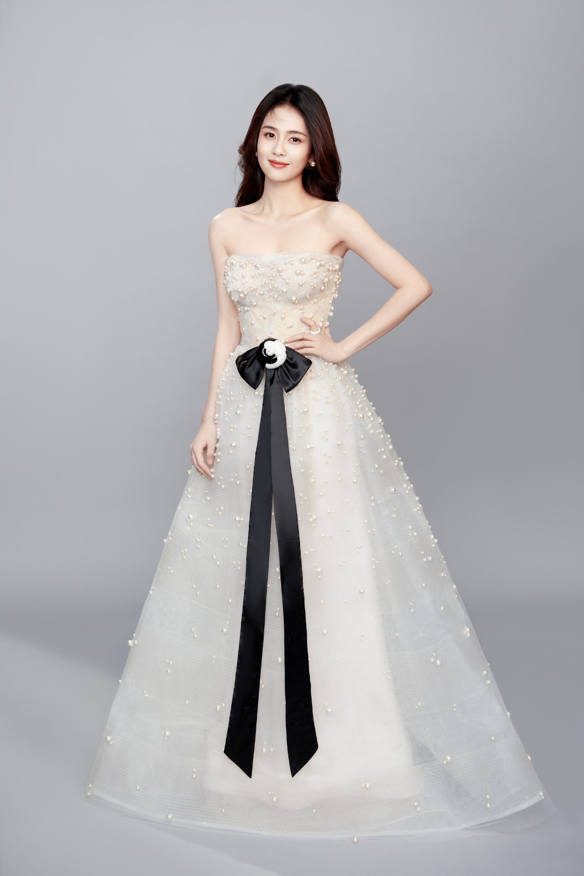  p>白鹿,1994年9月23日出生于江苏省常州市,中国内地女演员,模特.