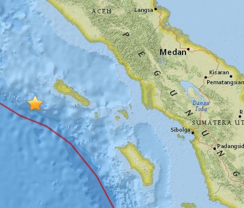 发生于2017年2月10日,震中位于印度尼西亚苏门答腊岛锡纳邦以西122