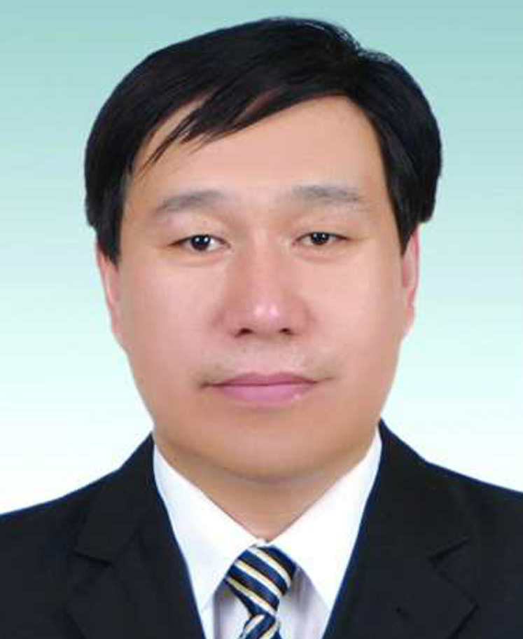  p data-id="2g1hmlo0vtr">徐福庆,男,汉族,1975年8月生,山东郓城人