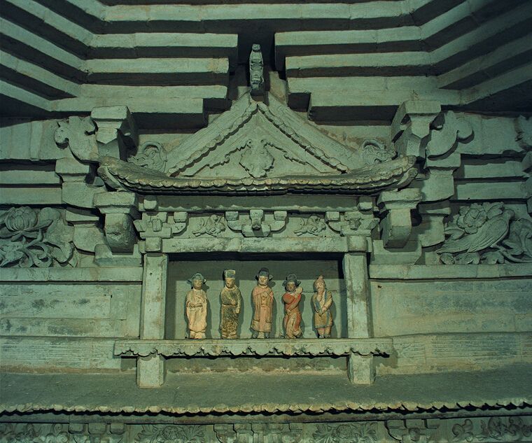  p data-id="go0kkm6wky">在山西侯马市西北郊基建工地发现,1959年和