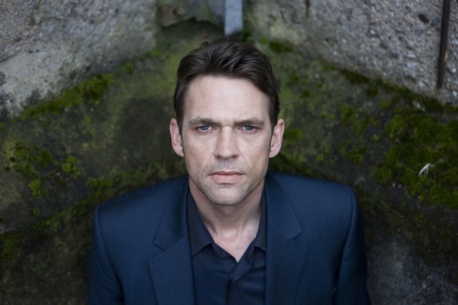  p>多格雷·斯科特(dougray scott),1965年11月25日出生于苏格兰格伦