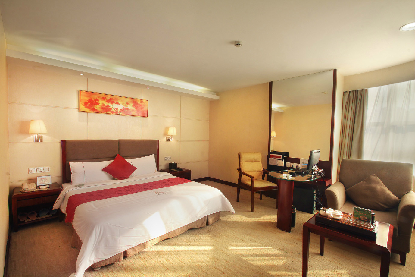  p>惠州金华悦国际酒店是2007年开业的一家涉外旅游酒店,酒店楼高23层