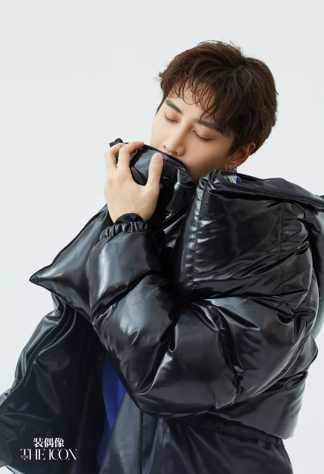  p>披拉·尼迪裴善官(mike),1989年12月19日出生于泰国,泰国流行乐男