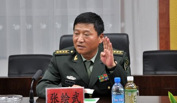张绘武