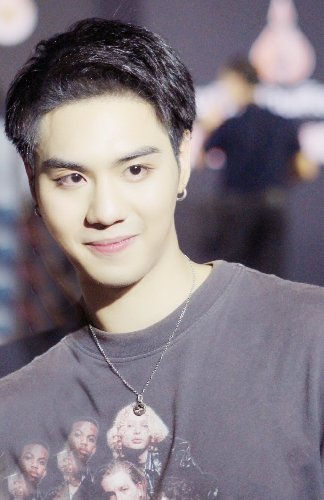  p data-id="gnwy2ckdmo">那瓦·蓬朴提岸(white),1995年6月2日出生于