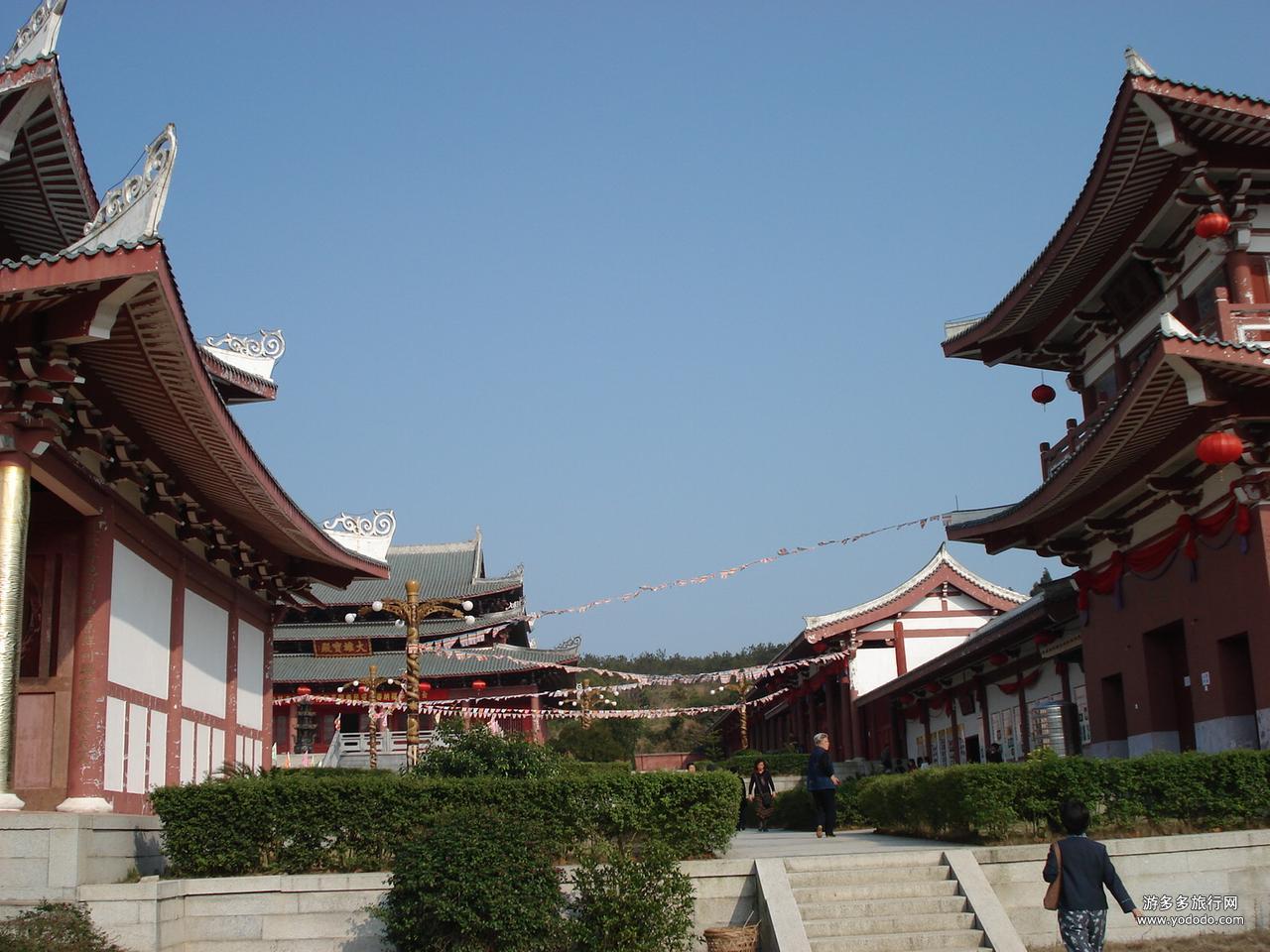 万宝山