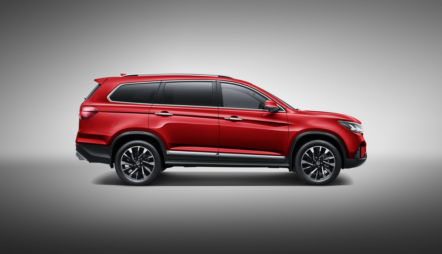 data-id="gnb98w7zv7">东风风行t5l是东风风行2019年推出的一款车型