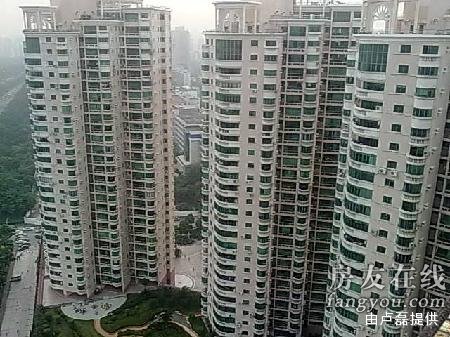 汇景豪苑是由大中华国际实业(深圳)有限公司开发的住宅区,位于南山