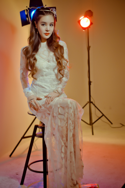  p>于文红,辽宁人,香港虞美人国际集团创始人.