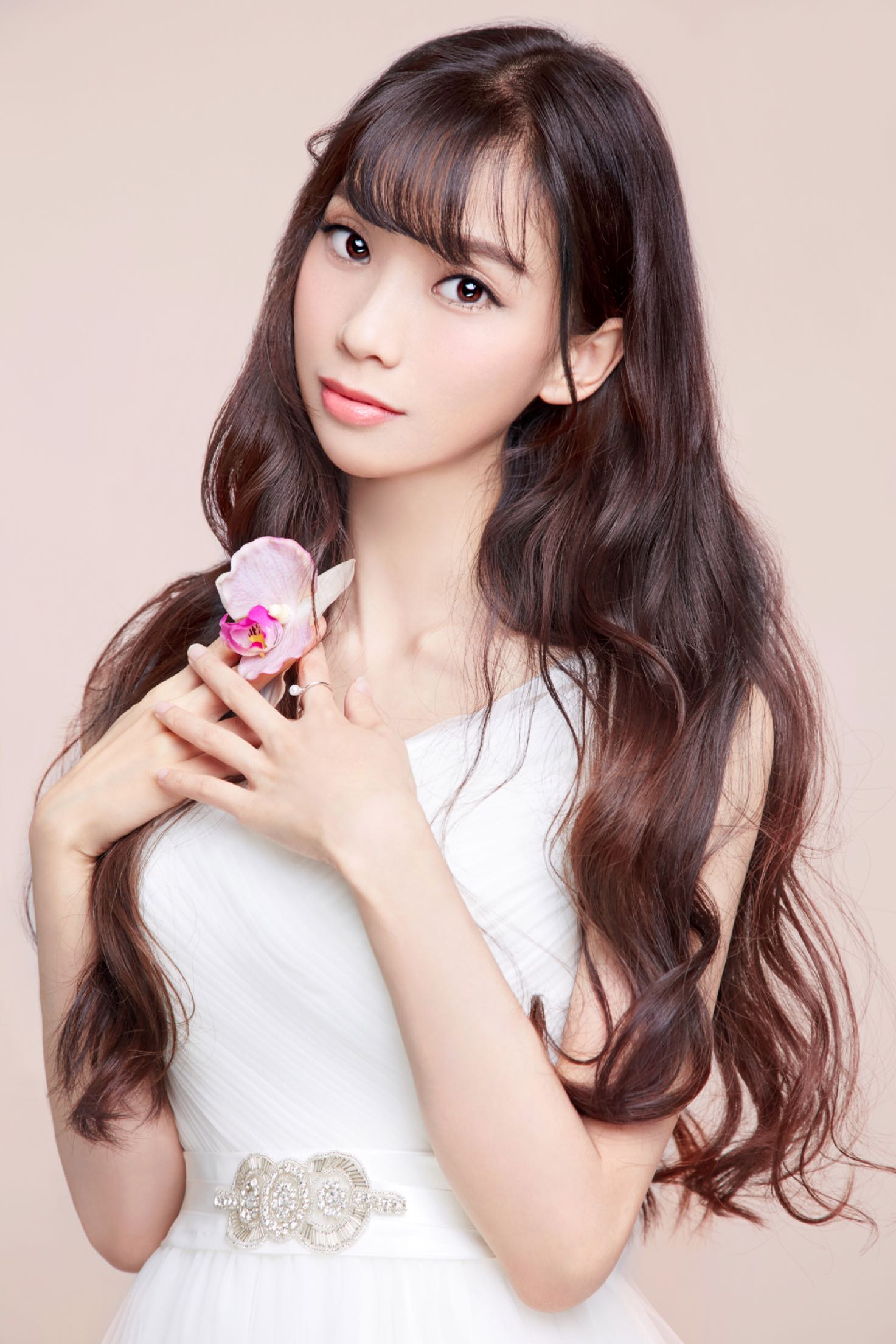  p>卢小娟(芊芊),5月7日出生于福建省龙岩市,中国内地女 a target="