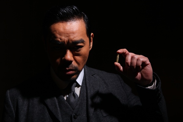  p>《消失的子弹》是由 a target="_blank" href="/item/尔冬升