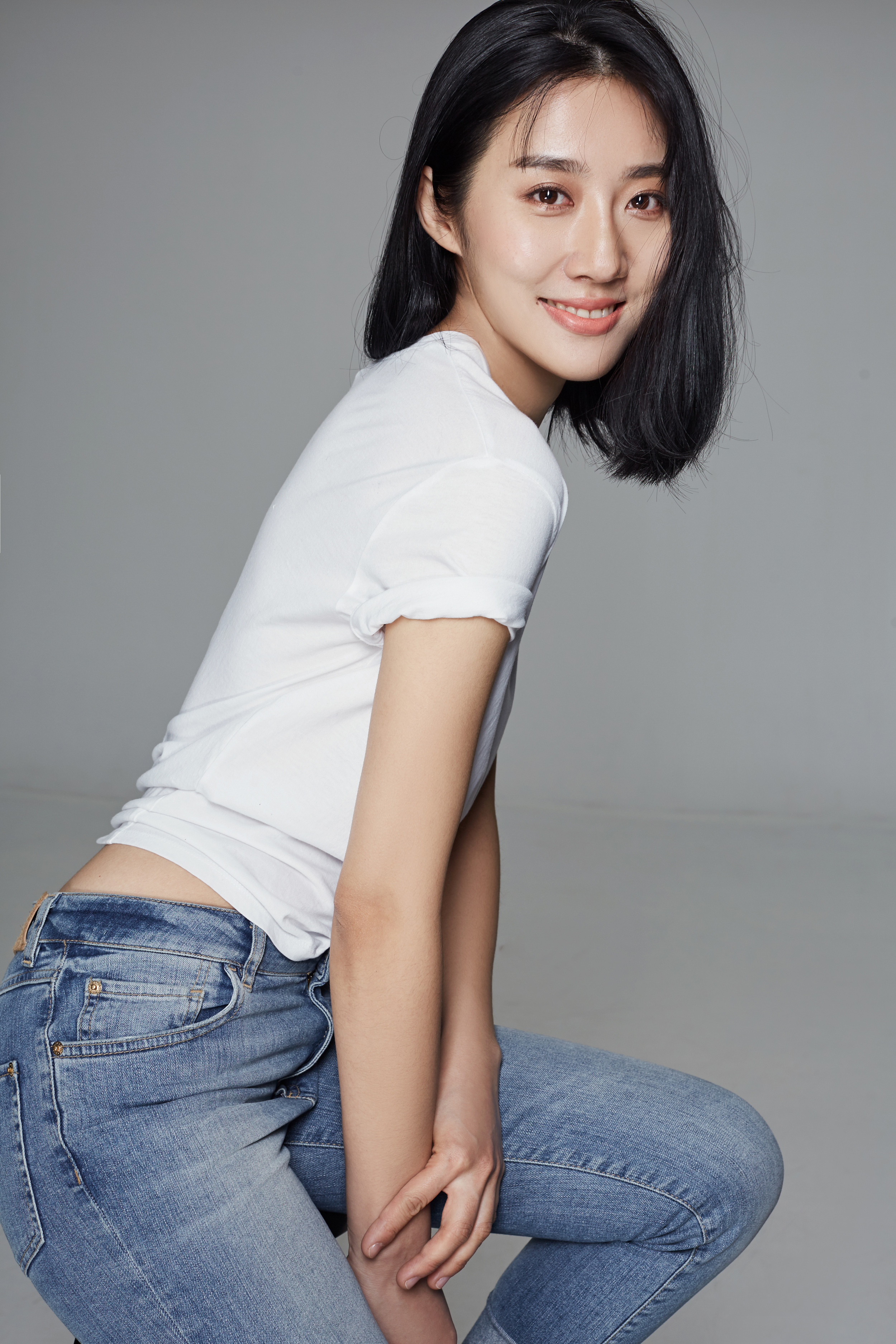 data-lemmaid="8918957">吉林艺术学院 /a>,中国内地女演员,模特