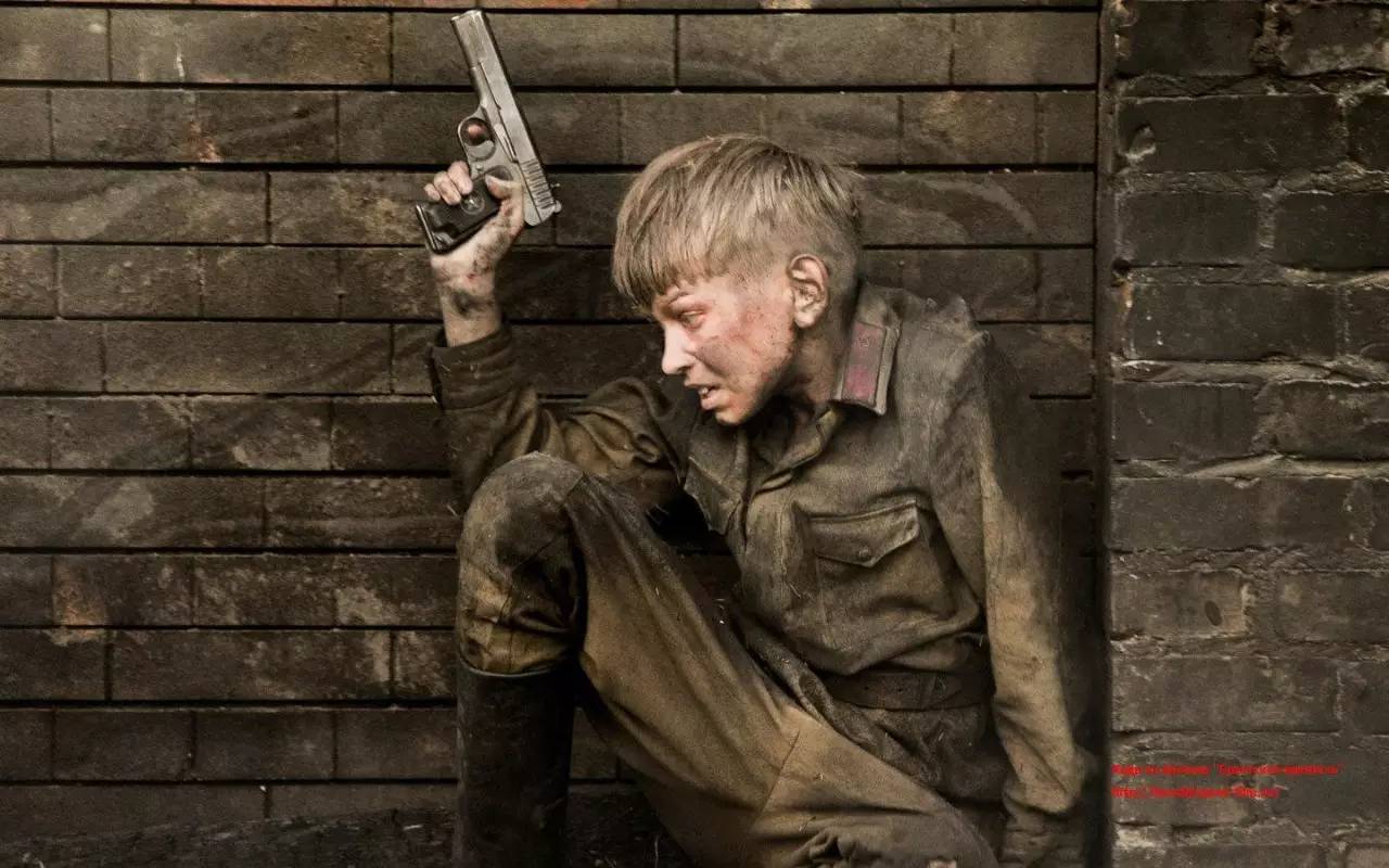 经典而残酷的《布列斯特要塞》_百科TA说