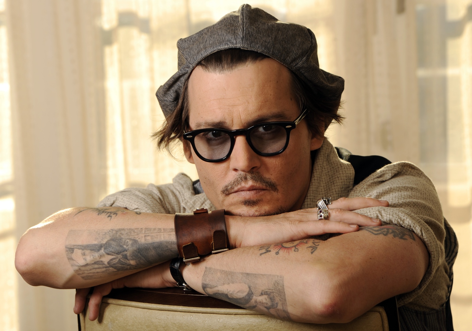  p>约翰尼·德普(johnny depp),1963年6月9日出生于美国肯塔基州,美国