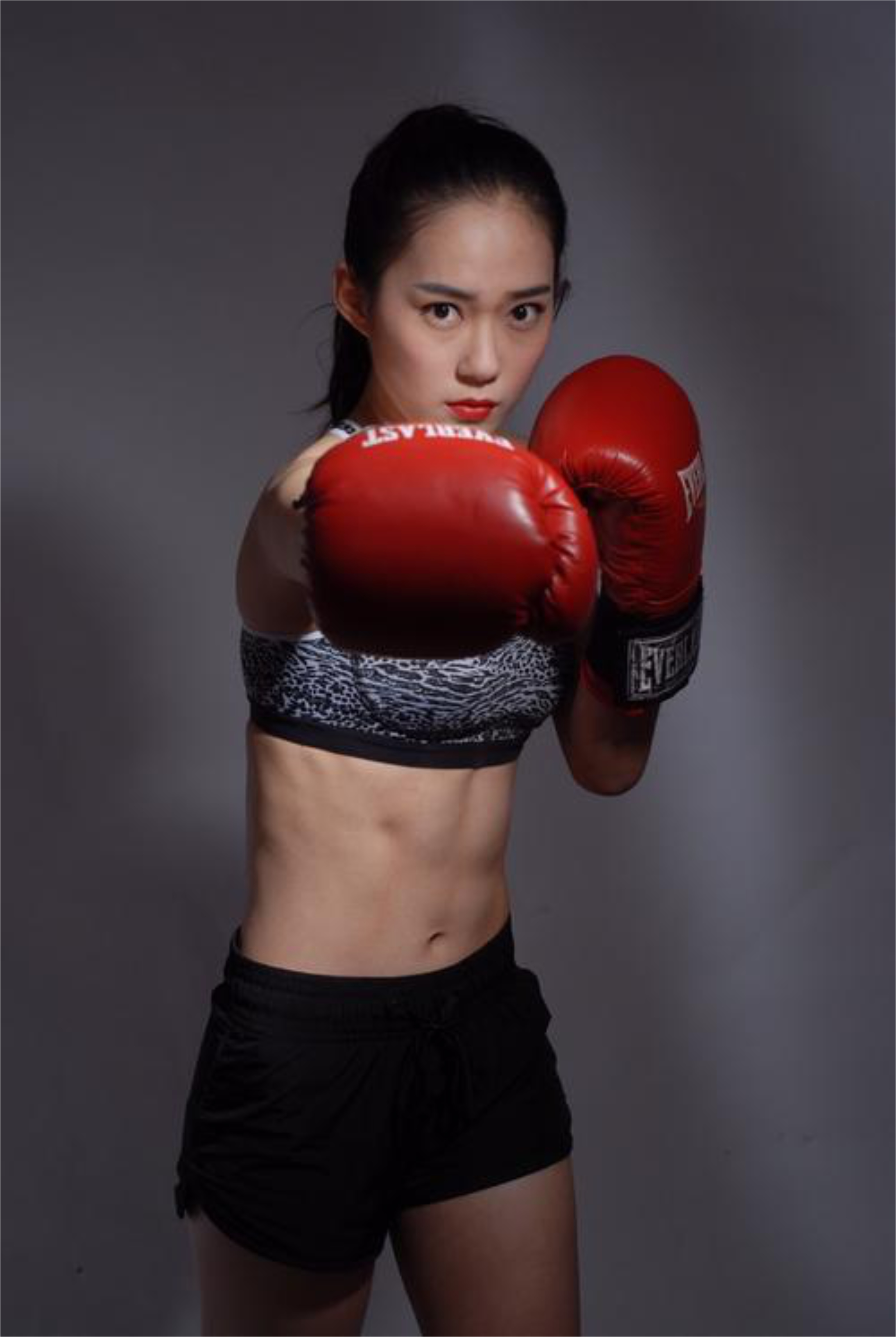  p data-id="gnztwlsxk6">韩聪聪,汉族,新生代武打女演员,毕业于 a