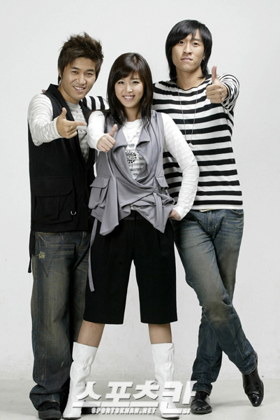  p data-id="gnswm9upgs">高耀太,韩国知名混声组合.