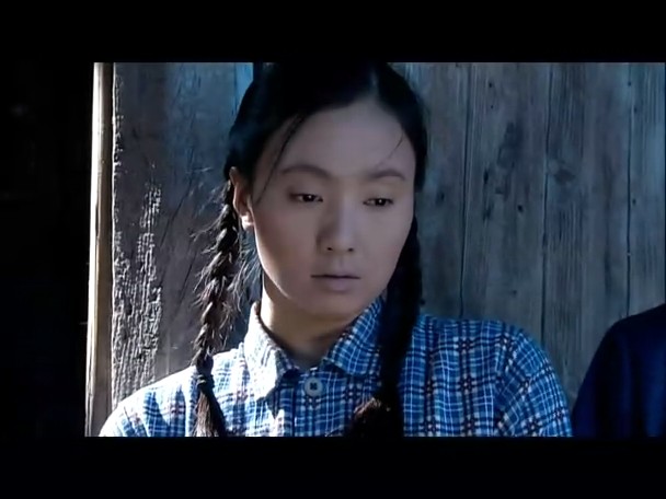  p data-id="gncnbrst9x">《春草》是北京电视艺术中心发行部于2008年