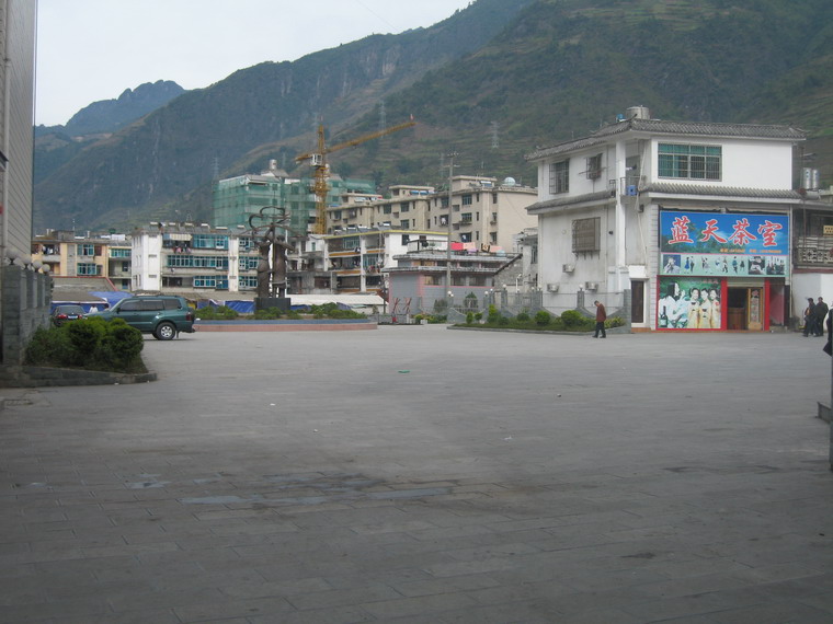 上帕镇为乡级县辖镇,位于 a target="_blank" href="/item/福贡县">