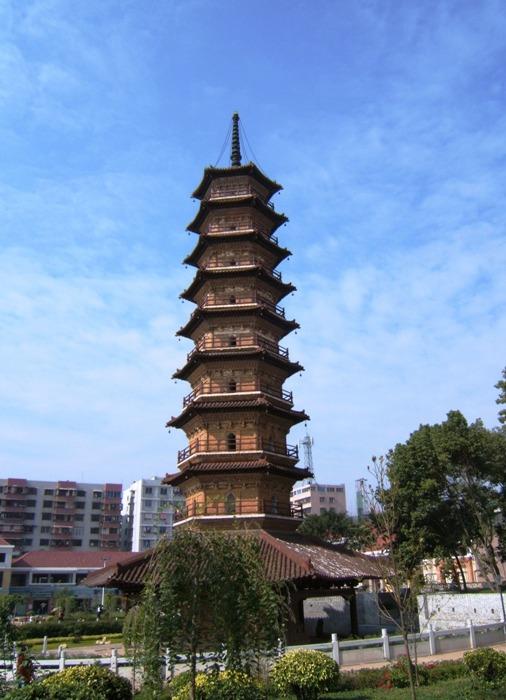 韶关南雄三影塔