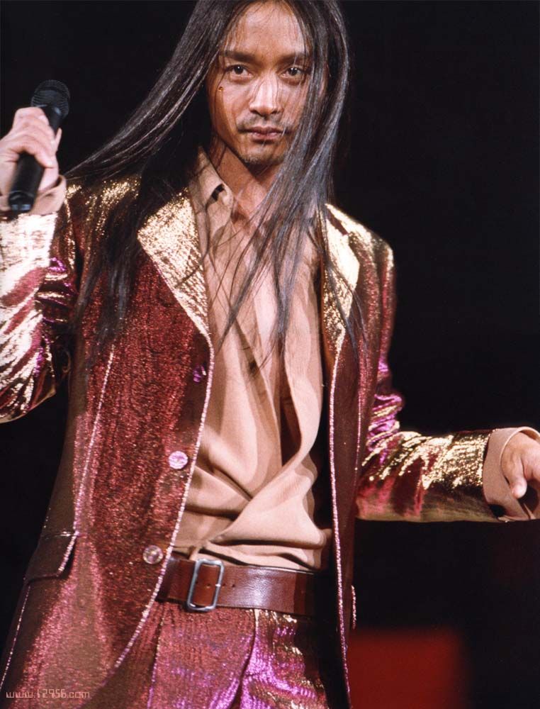 张国荣热情演唱会