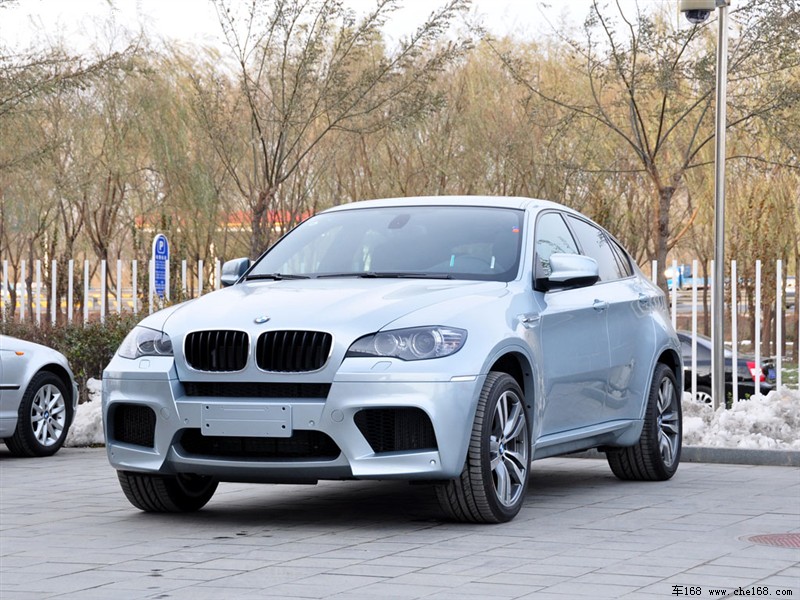 宝马x6
