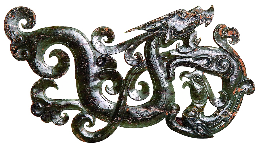 图案以龙为主体,龙在上,凤在下,龙凤合体,顾盼有致,相映成趣. /p>