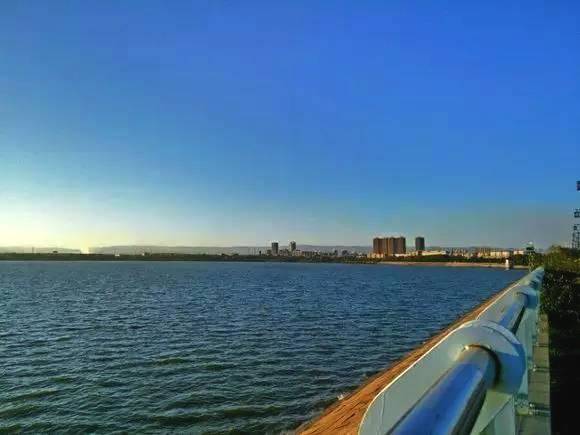  p>张家庄水库位于山西省孝义市张家庄湖滨路西,是孝河上一座以防洪