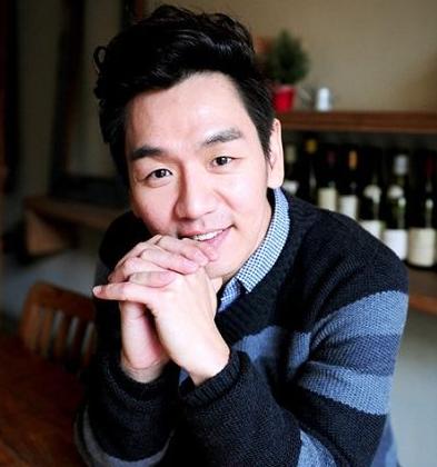 data-id="gnwx2vpbqb">金泰佑,1971年4月15日出生于韩国,韩国男演员