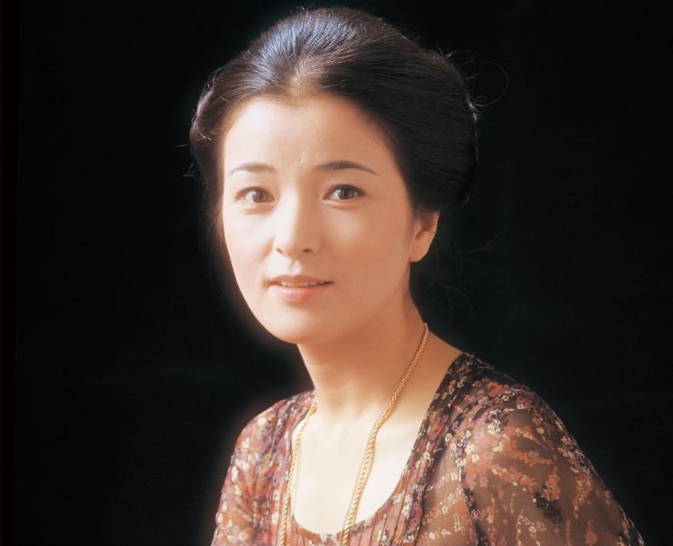 (ばいしょう ちえこ, baishou chieko) ,1941年6月29日出生于日本 a