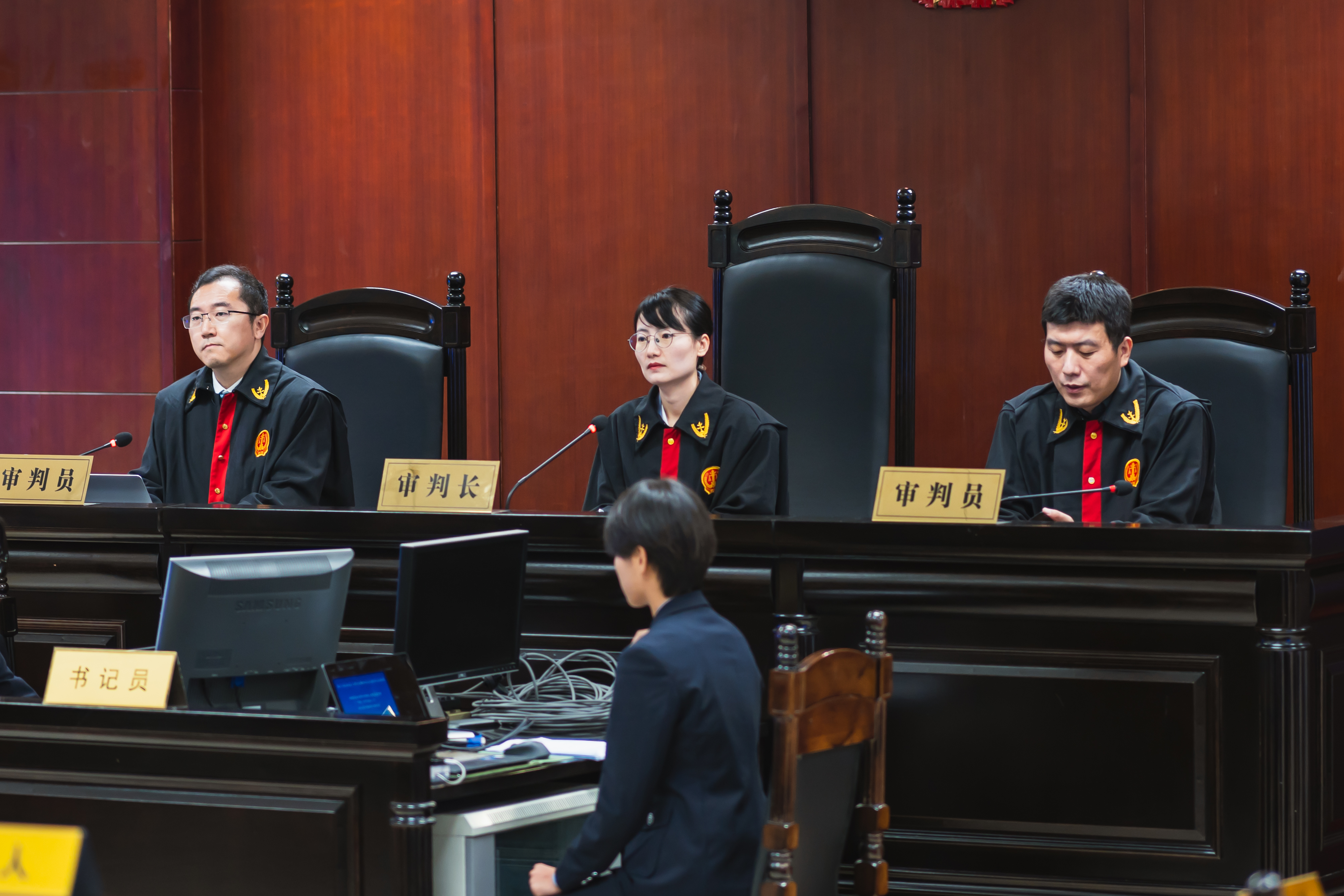 于靖民