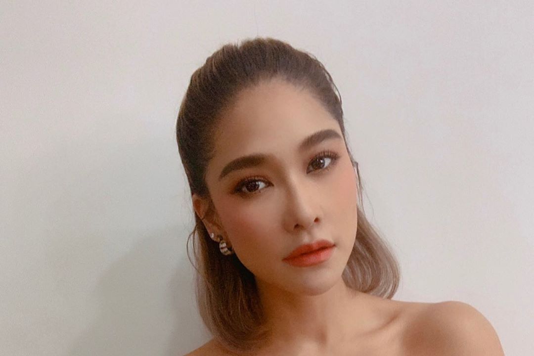  p>赖拉·邦雅淑(ploy),1982年9月15日出生于泰国 a target="_blank"