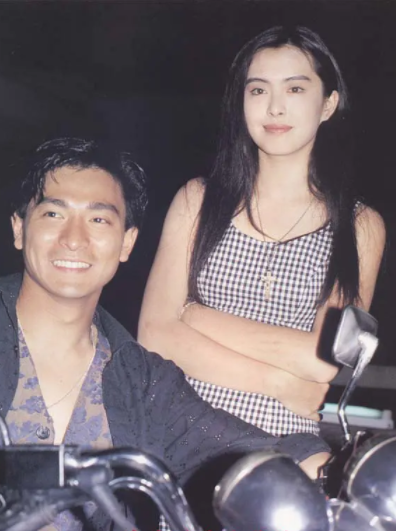 庙街十二少theprinceoftemplestreet(1992)