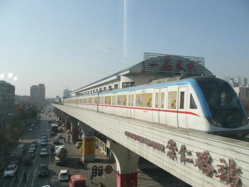 武汉地铁崇仁路站