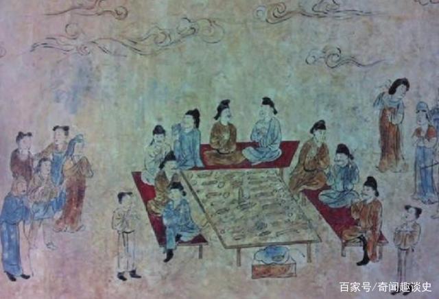 古代就餐方式：古人原本分餐而食，为何后来会变成“围桌合餐”？_百科TA说