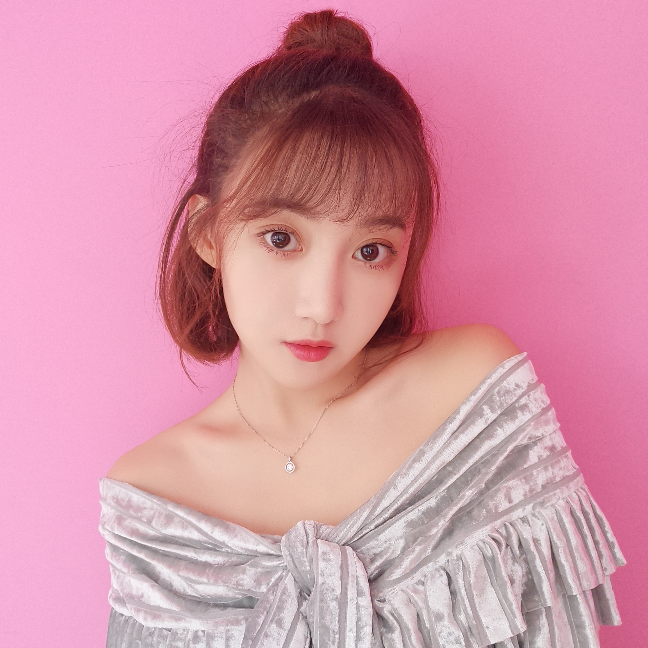  p data-id="gnbtvmann9">梦楠,原名靳梦楠,1994年9月4日出生于山西省