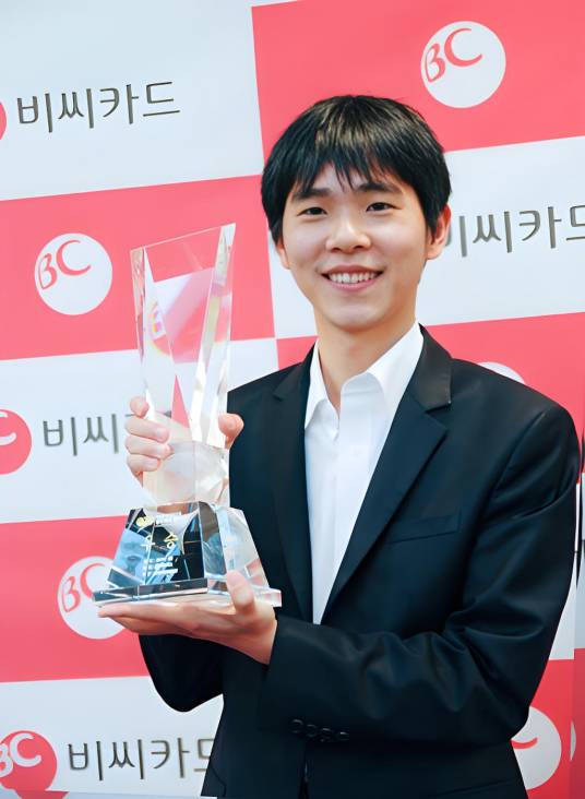 李世石对弈 AlphaGo
